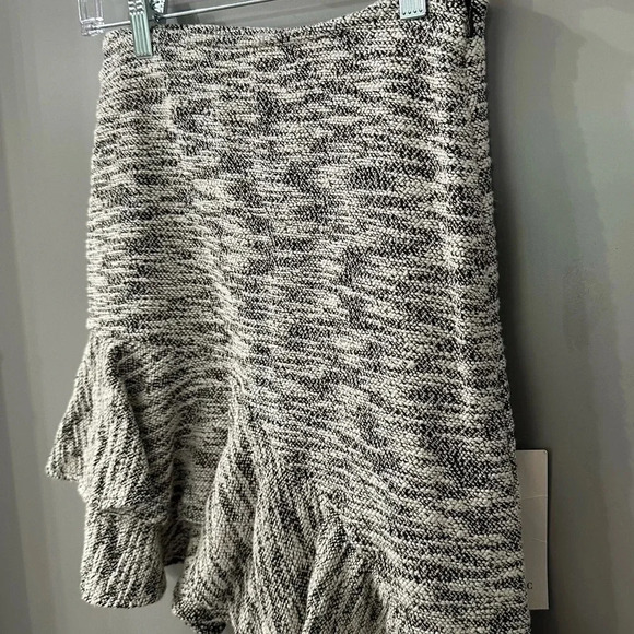 NWT Zara Asymmetrical Marled Tweed Boucle Ruffle Skirt Size XS - Picture 6 of 7